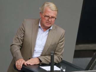 Schäffler will gegen hohe Sozialausgaben vorgehen