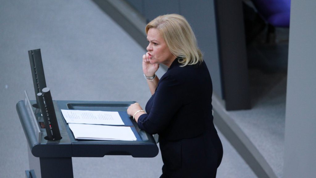 Faeser droht Unterstützern der Hamas mit hartem Vorgehen Faeser droht Unterstützern der Hamas mit hartem Vorgehen