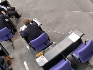 Bundestag bereitet sich auf Zerfall der Linksfraktion vor