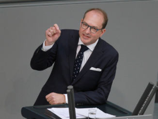 Dobrindt sieht in Haushaltsurteil „gigantische Klatsche“