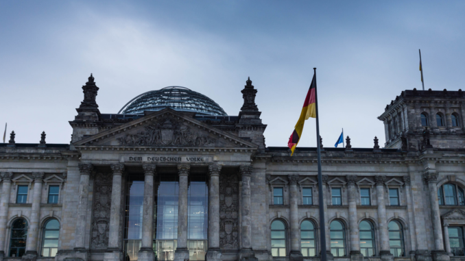Bundestag (über cozmo news)