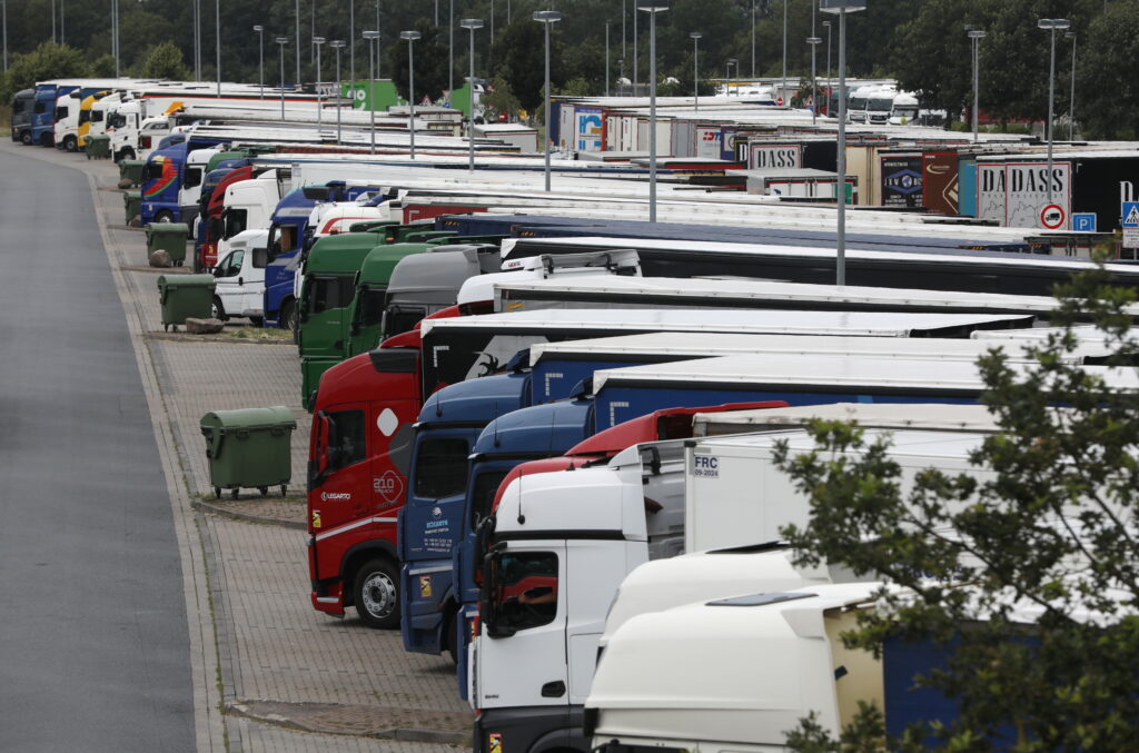 Logistikverband beklagt fehlende Förderung für Elektro-Lkw