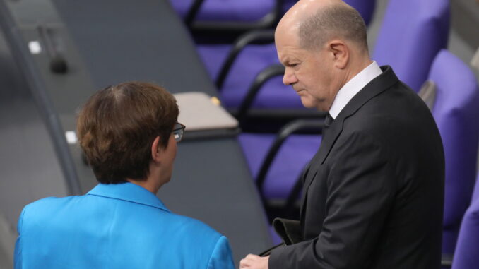 Saskia Esken und Olaf Scholz (Archiv) (über dts Nachrichtenagentur)