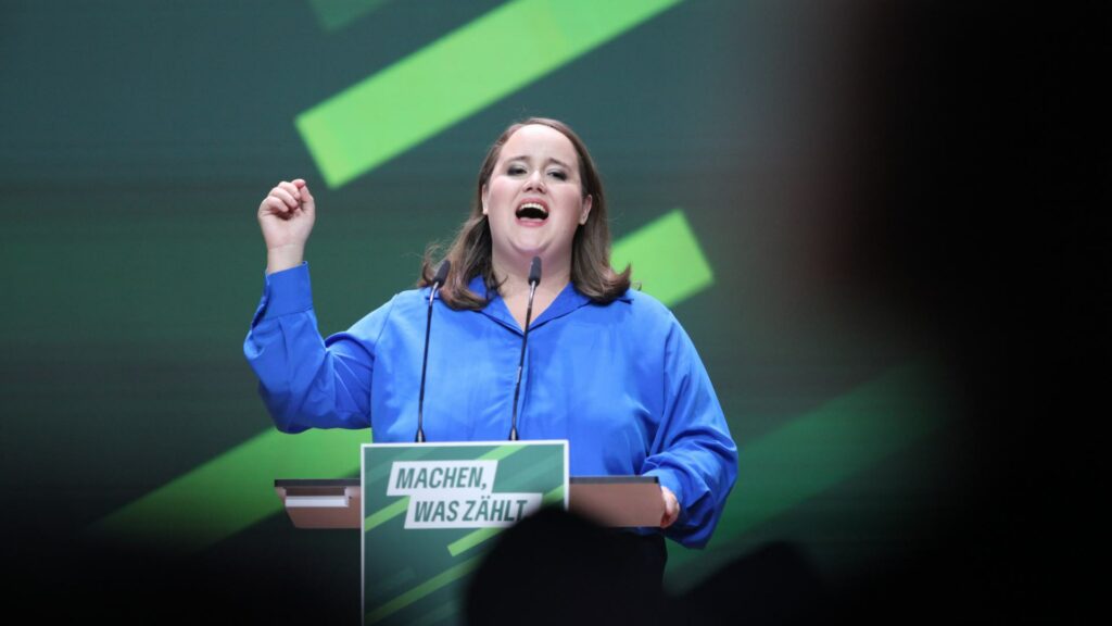 Ricarda Lang beim Grünen-Parteitag 2023 in Karlsruhe (über dts Nachrichtenagentur)