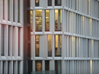 Einstellungsbereitschaft der Unternehmen leicht gesunken