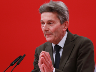 Mützenich will diplomatische Initiative für Ende des Ukraine-Krieges