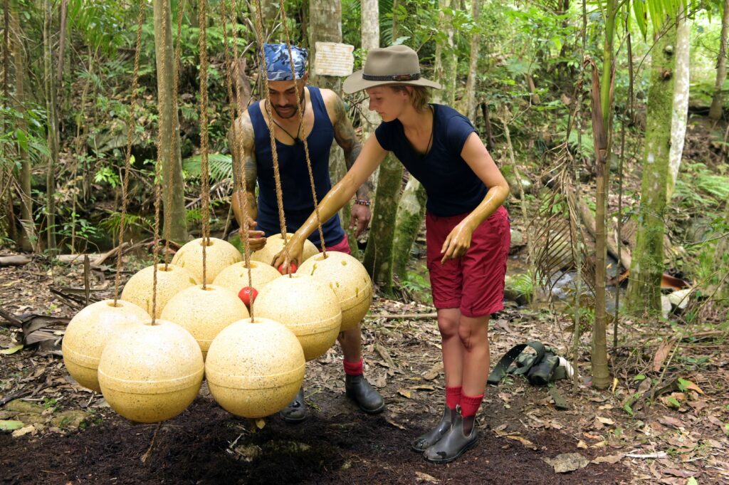 #IBES 2024: Schatzsuche „Bis die Bälle fallen“ mit Anya und David