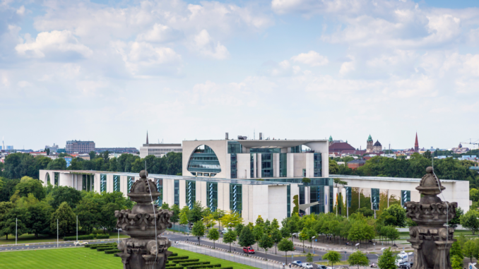 Bundeskanzleramt (über cozmo news)