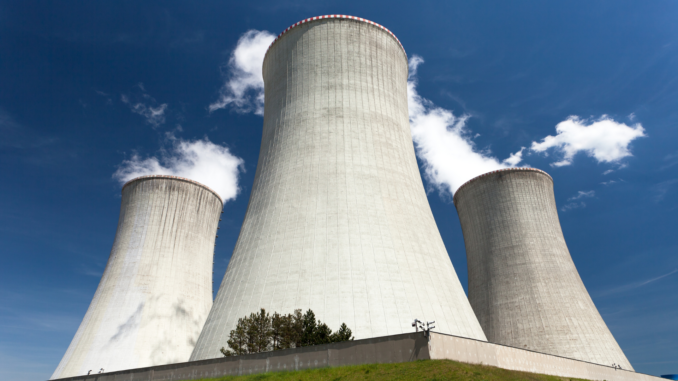 Atomkraftwerk (über cozmo news)