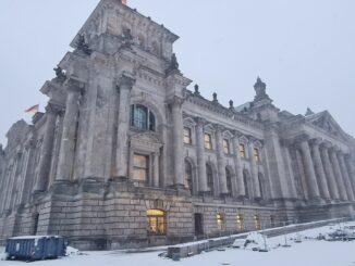 SPD im Bundestag fordert „Aufstand der Anständigen“ gegen AfD