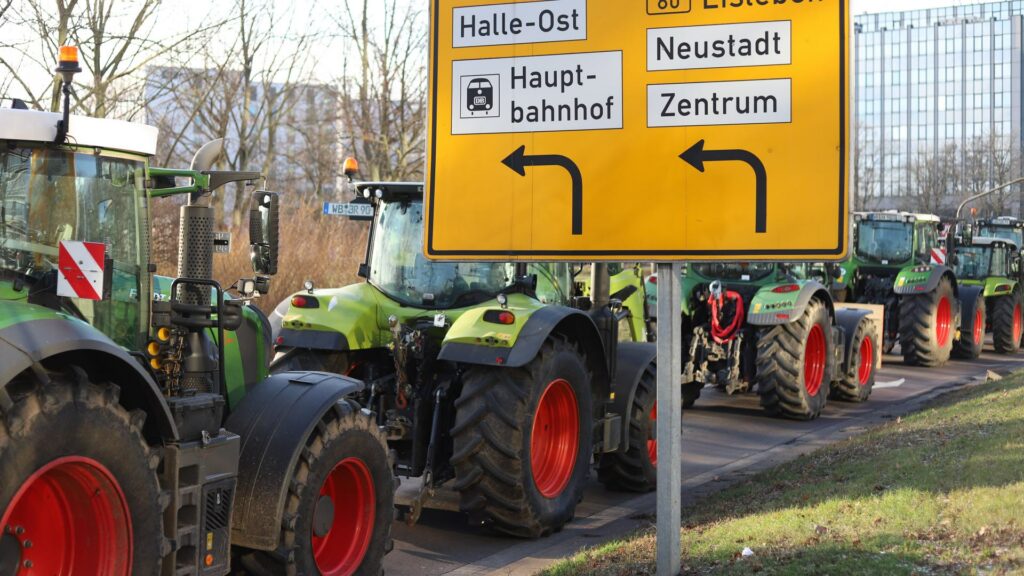 Politisches Berlin: Abgeordnete reagieren auf Bauernproteste