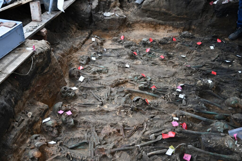 Riesiger Pestfriedhof aus der ersten Hälfte des 17. Jahrhunderts in Nürnberg gefunden