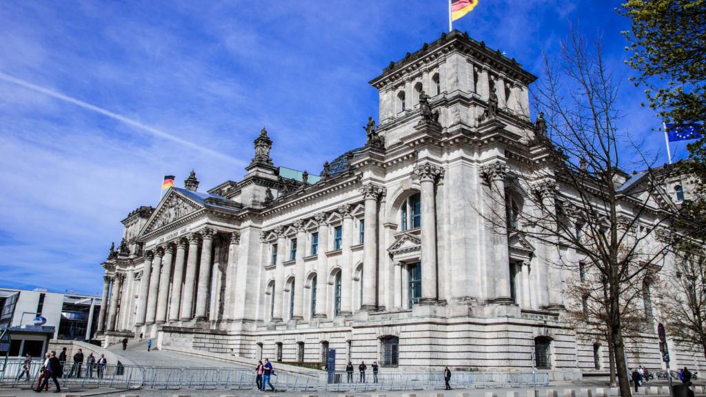Reichstag (über cozmo news)
