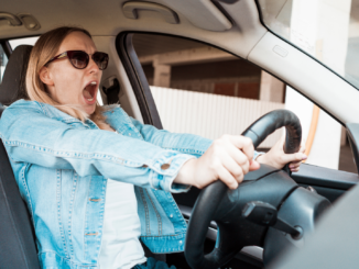 Fünf Tipps für Autoreisende bei Panne oder Unfall im Ausland