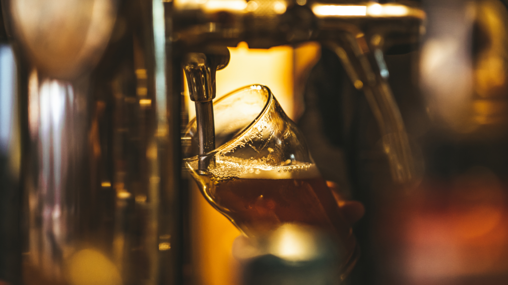 In der FAU-Lehrbrauerei „Röthelheimbräu“ wird handwerklich und kreativ gebraut In der FAU-Lehrbrauerei „Röthelheimbräu“ wird handwerklich und kreativ gebraut