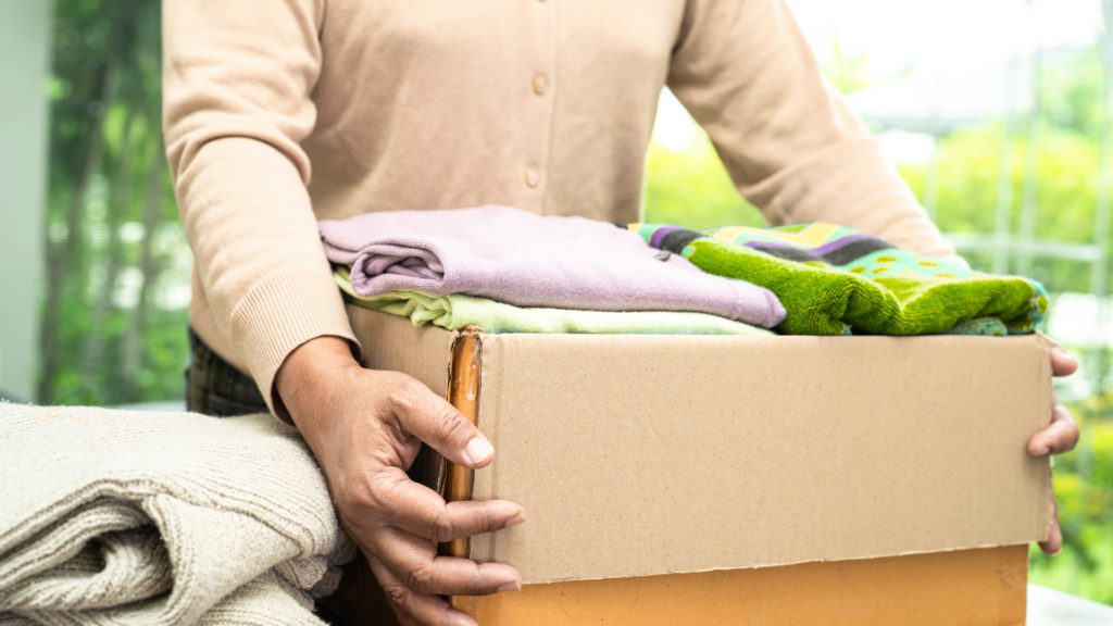Kleiderspende mit Köpfchen: Was du wirklich in die Altkleidersammlung geben darfst Kleiderspende mit Köpfchen: Was du wirklich in die Altkleidersammlung geben darfst