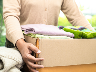 Kleiderspende mit Köpfchen: Was du wirklich in die Altkleidersammlung geben darfst