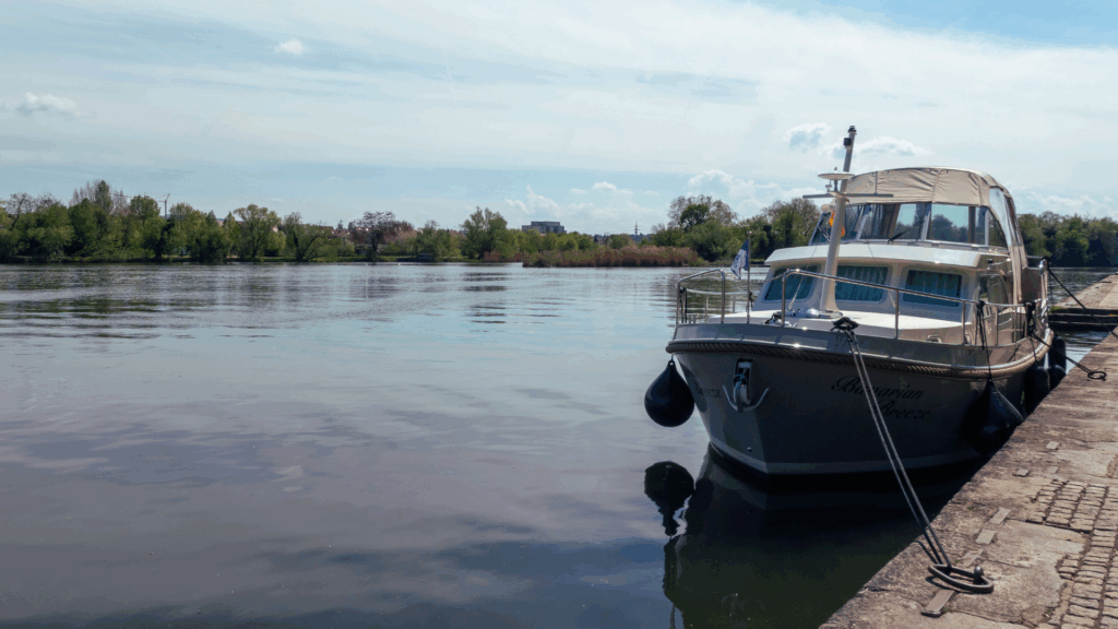 Neues Charter-Revier am Main ermöglicht Hausboot-Touren in Franken Neues Charter-Revier am Main ermöglicht Hausboot-Touren in Franken