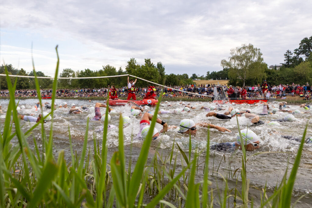 Hitzeschlacht ohne Neopren: Sam Laidlow und Laura Philipp triumphieren bei der DATEV Challenge Roth 2025 Hitzeschlacht ohne Neopren: Sam Laidlow und Laura Philipp triumphieren bei der DATEV Challenge Roth 2025