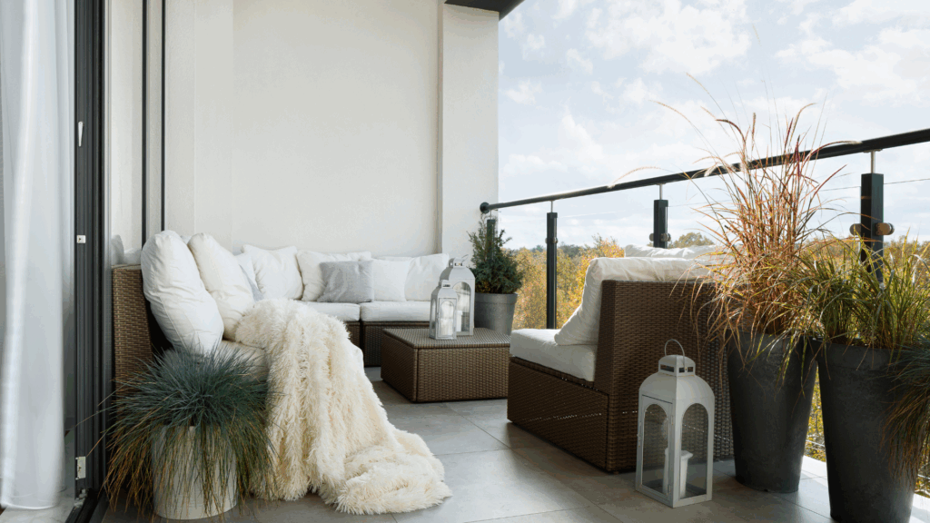 Sommer auf dem Balkon: So wird dein Außenbereich zur persönlichen Urlaubsoase