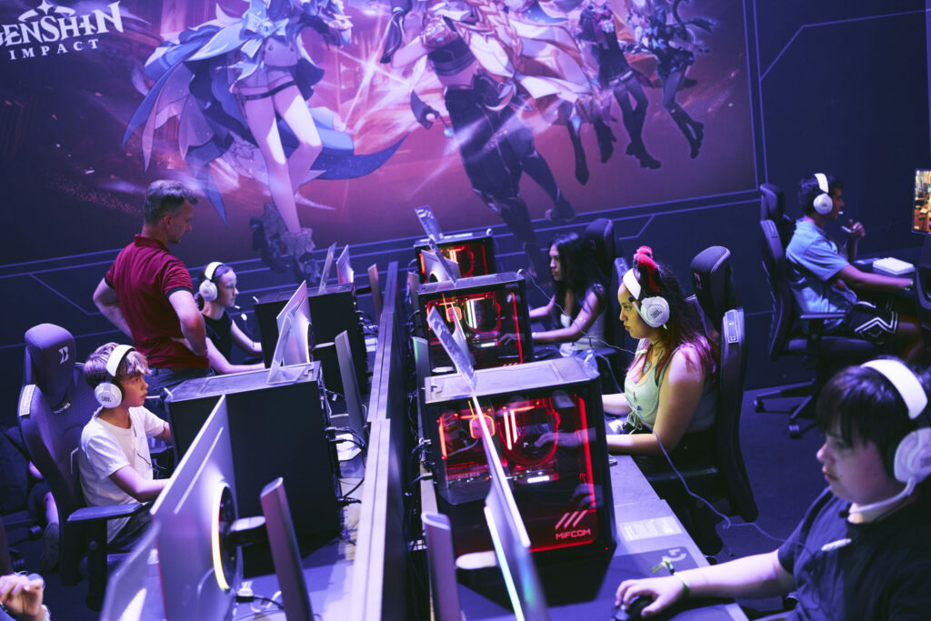 gamescom 2025: PR-Show statt Innovationsplattform – Glitzernde Messe ohne echten Mehrwert