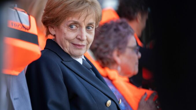 Angela Merkel (Katharina Thalbach) (über RTL)