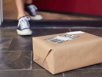 Paket-Ärger: Warum du nie akzeptieren solltest, wenn es einfach vor der Tür landet – und wie du sofort dein Geld zurückholst
