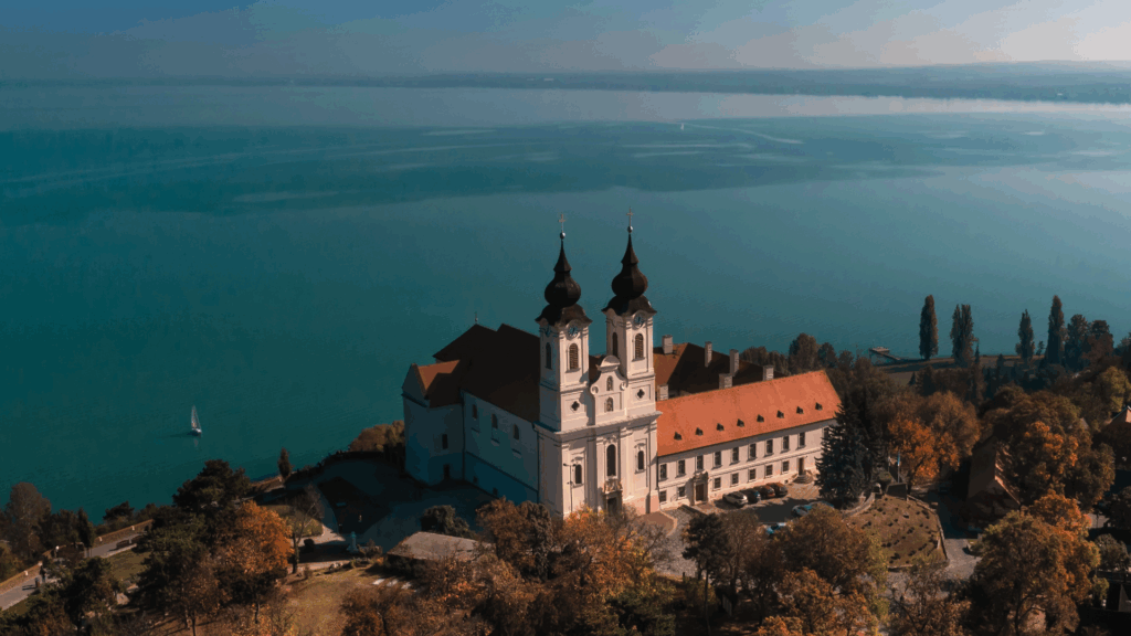 Balaton im Herbst: Warum der „Plattensee“ jetzt seine schönste Seite zeigt Balaton im Herbst: Warum der „Plattensee“ jetzt seine schönste Seite zeigt