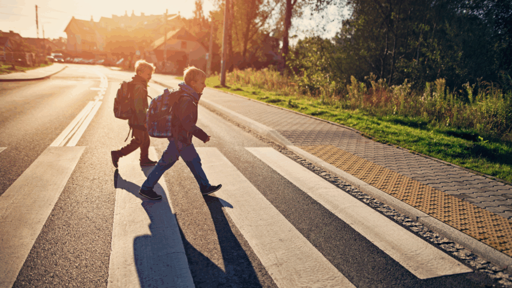 Schulstart: Polizei warnt bundesweit vor Gefahren auf dem Schulweg Schulstart: Polizei warnt bundesweit vor Gefahren auf dem Schulweg