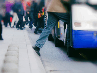 Deutschlandticket verliert Zugkraft – Fahrgastzahlen im Nahverkehr steigen kaum noch