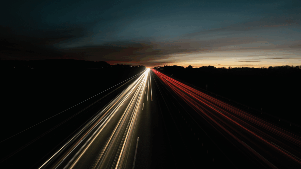 Deutschland rast in den Abgrund: Warum Tempo 120 Leben retten würde – und trotzdem nicht kommt