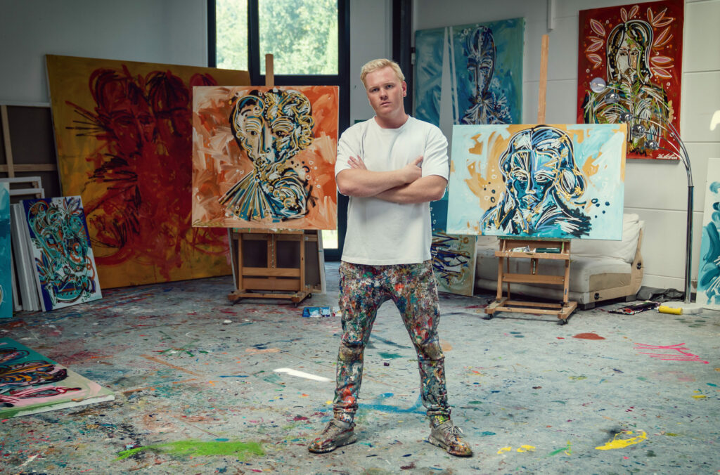 „Leon Löwentraut – Genie oder Einbildung?“ Neue ARD-Doku zeigt den Künstler zwischen Hype und Kritik