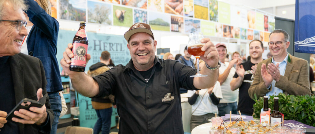 Nürnberger Rotbier gewinnt: Schanzenbräu holt Sieg beim großen Brauereien-Gipfel
