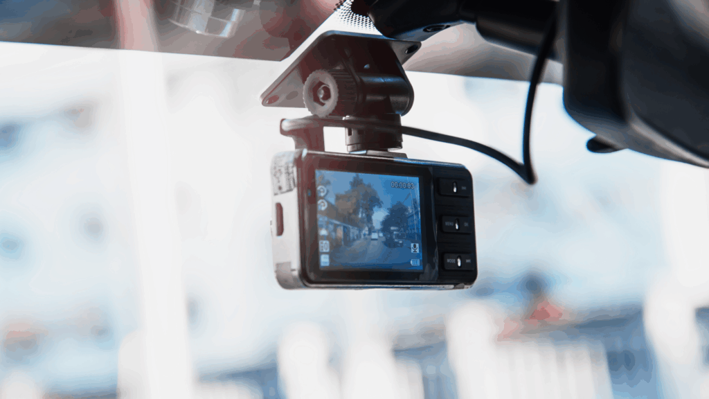 Dashcams in Deutschland: Was erlaubt ist – und was du lieber lassen solltest