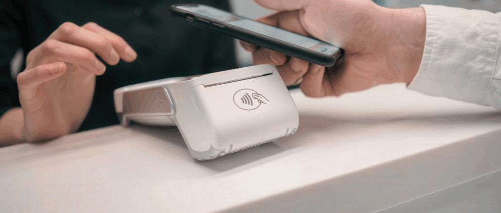 Trinkgeld auf dem Rückzug: Wenn das Terminal fragt und das Portemonnaie schweigt