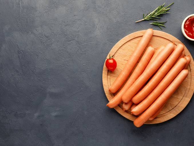ALDI senkt vor Weihnachten Preise für Würstchen und Schokolade dauerhaft