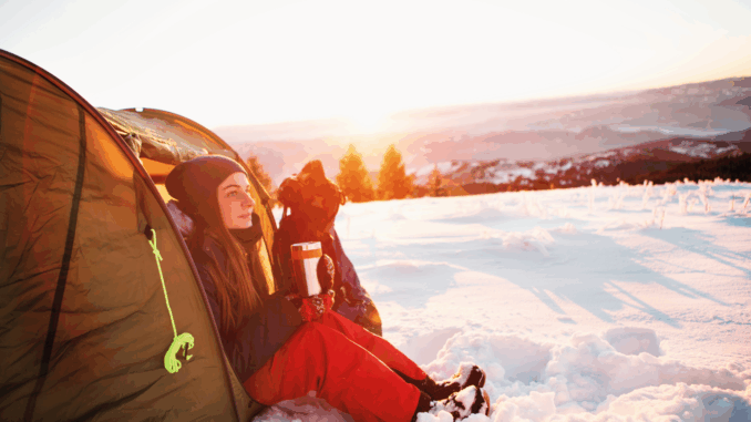 Wintercamping: Zehn Tipps für sicheres Reisen bei Frost und Schnee