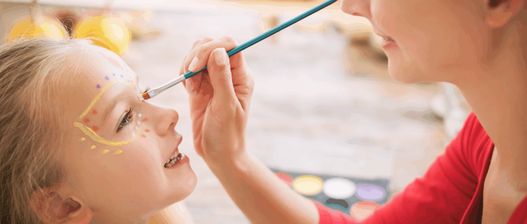 Narreneinzug im Franken-Center: Großes Faschingstreiben in Nürnberg-Langwasser