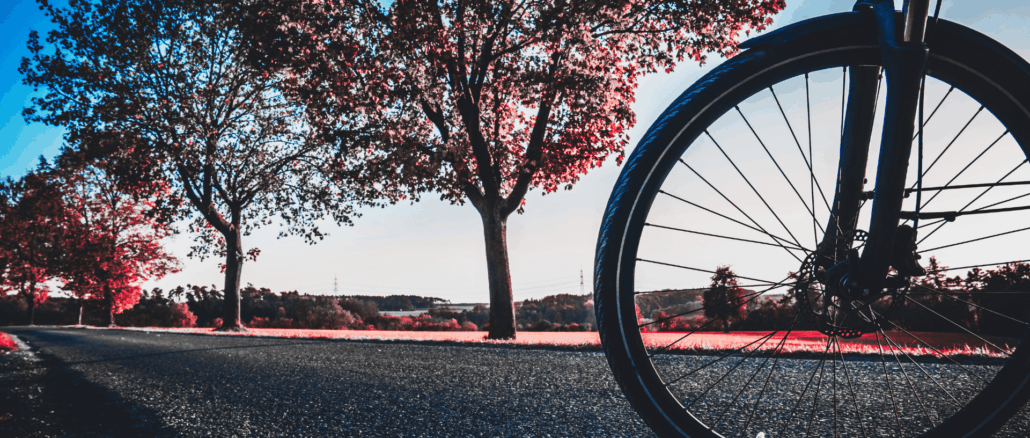 Bremse schleift, Schaltung streikt: Was Käufer beim Online-Fahrradkauf rechtlich wissen müssen