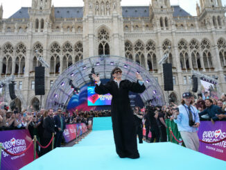 ESC-Woche beginnt: 35 Delegationen auf dem Turquoise Carpet in Wien – JJ beschließt den Abend