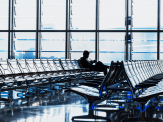 Flug gestrichen, Geld zurück? ZEV mahnt Ryanair, TAP und Wizz Air ab